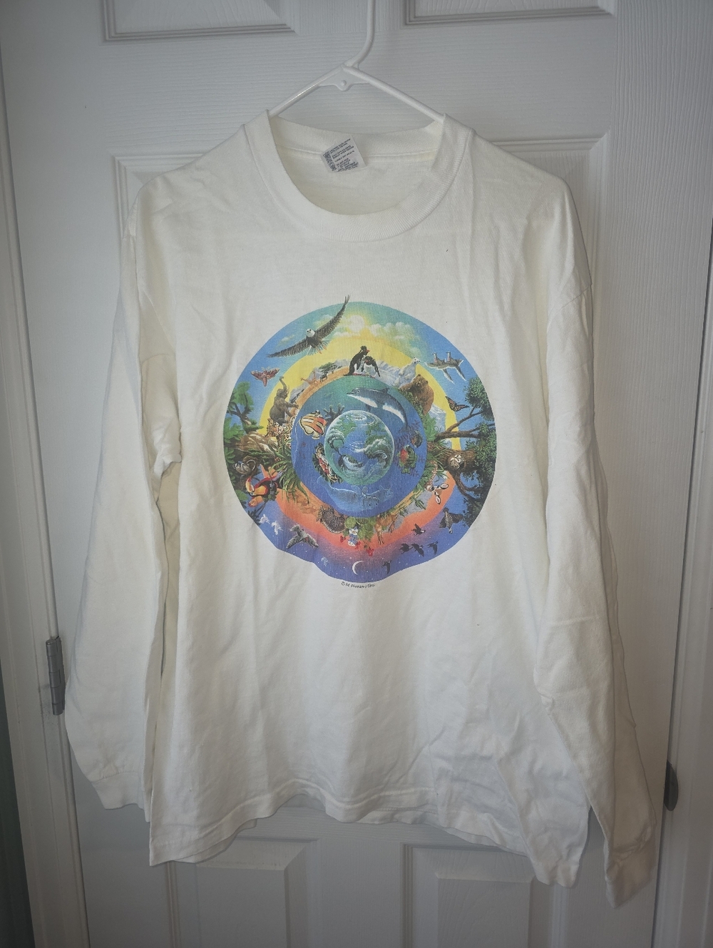 Vintage 1994 white human-i-ties t shirt XL sphere w/ animals Hanes heavyweight